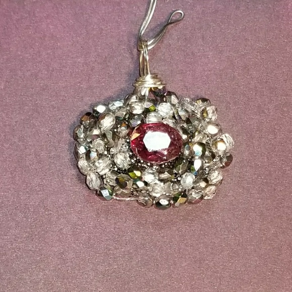 #0208 Raspberry Rhodolite Garnet Pendant - Picture 1 of 3